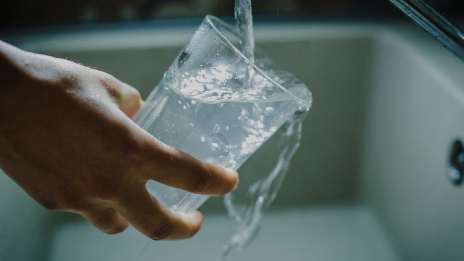 gunluk-su-tuketimi-neden-bu-kadar-onemli-glorious-place